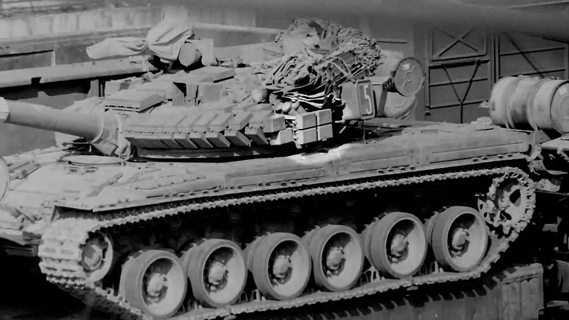 The ERA box highlighted on a T80 tank.