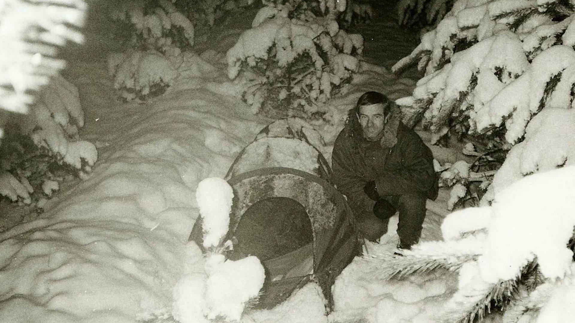 Dave Butler with his kennel tent during a BRIXMIS sortie in 1988.